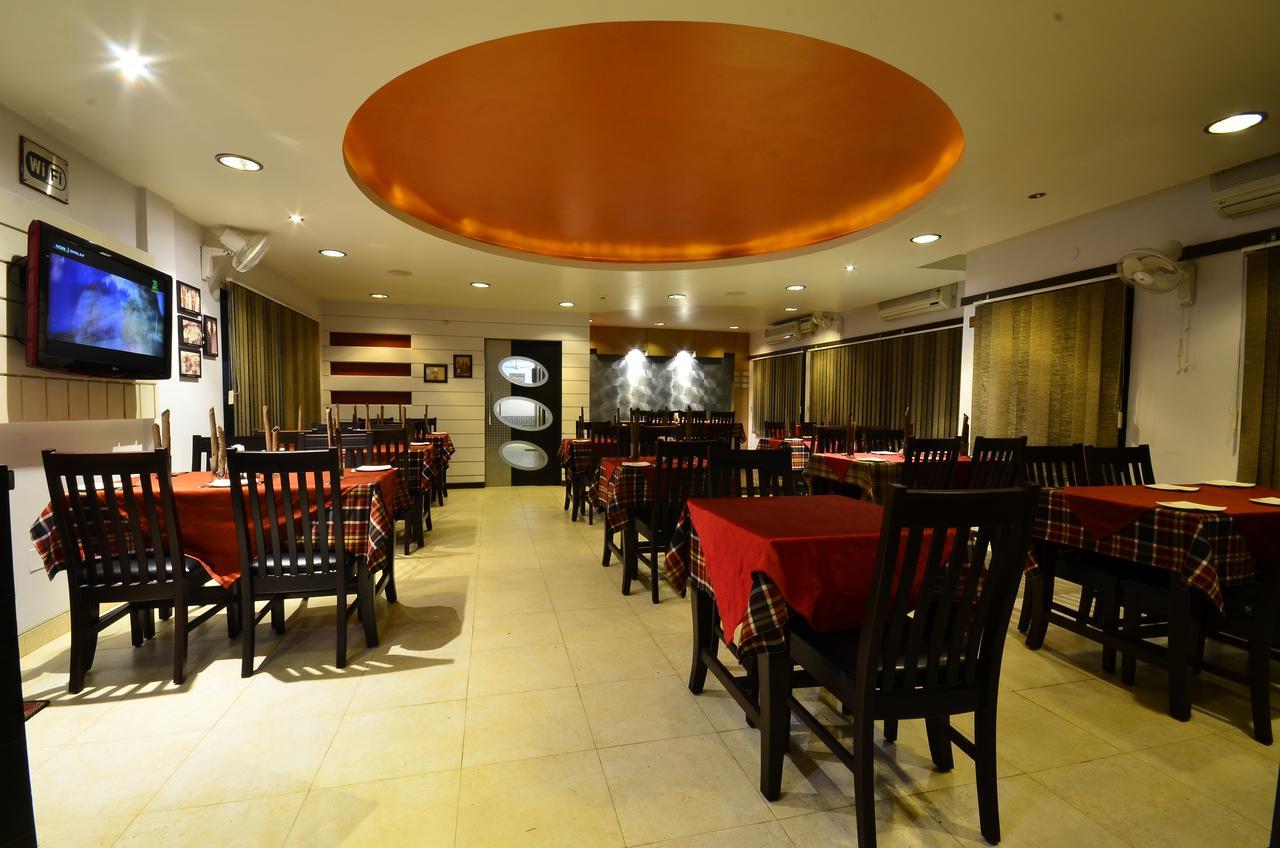 Hotel Rajawas Dibrugarh 외부 사진